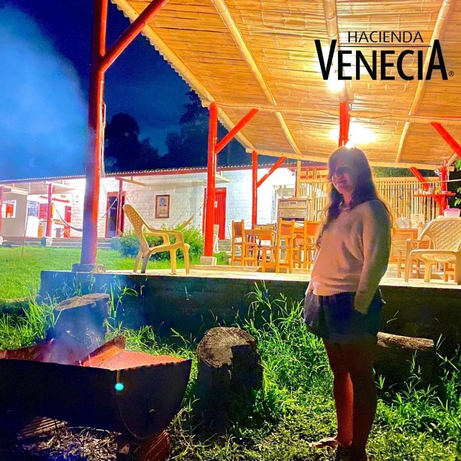 Hacienda Venecia Hostel San Peregrino Exteriör bild